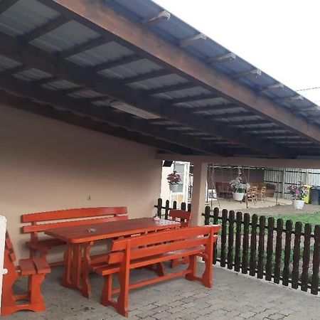 Viktoria vendégház Miskolc Exterior foto